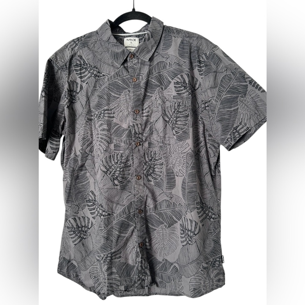 Hurley‎ Charcoal Leaf Pattern Shirt